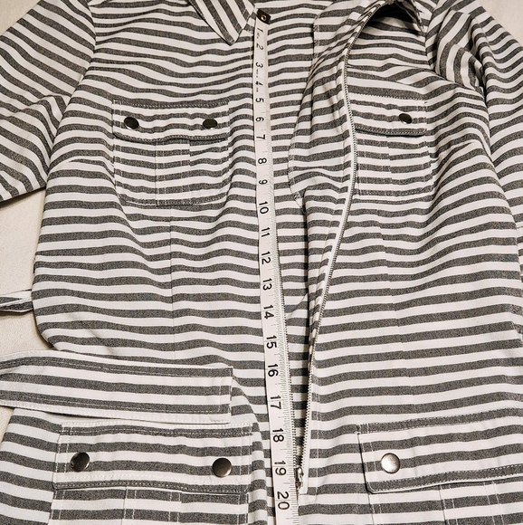 ❗️SOLD❗️Sharagano Striped Convertible Sleeve Zip Belted Utility Shirt Dress Grey - Picture 11 of 12